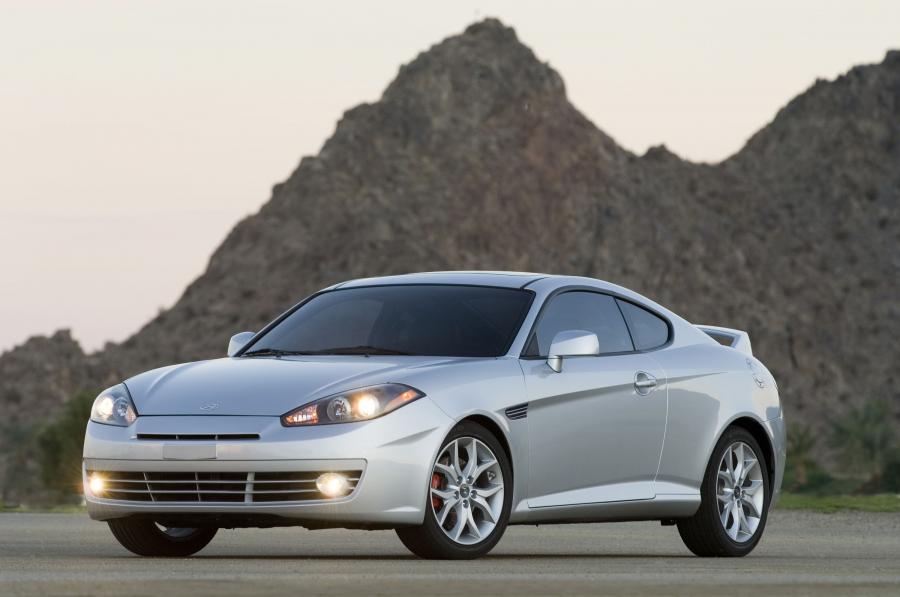  Hyundai Coupe 2008 года  (фото 15 из 30)